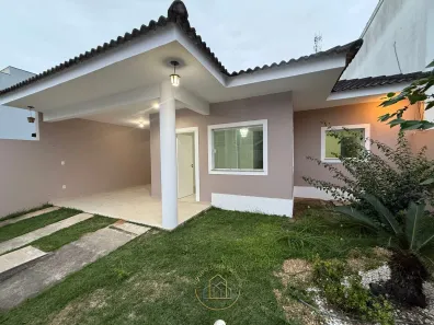 Casa com 3 Quartos para alugar, 115m² no Lagoa, Macaé