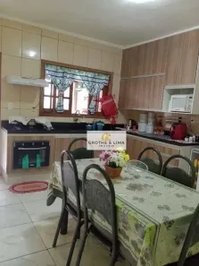 Sobrado com 4 Quartos à venda, 130m² no Jardim Santa Rosa, São José dos Campos