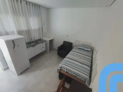 Casa com 1 Quarto para alugar, 15m² no Jardim América, Goiânia