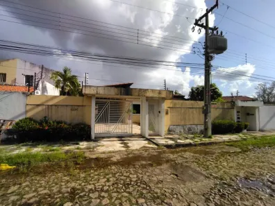 Casa com 4 Quartos à venda, 420m² no Ininga, Teresina