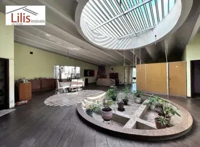 Imóvel Comercial com 7 Quartos para venda ou aluguel, 1600m² no Vila Carmosina, São Paulo