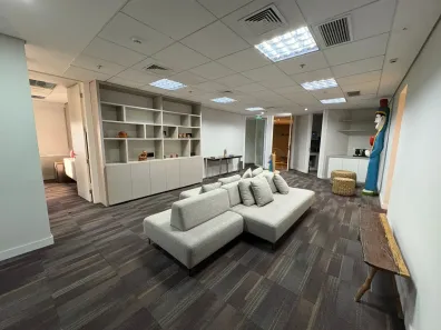 Sala Comercial com 7 Quartos à venda, 208m² no Vila Olímpia, São Paulo