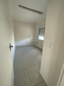 Apartamento com 2 Quartos para alugar, 50m² no Centro, Pelotas