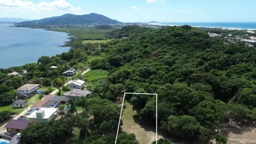 Lote/Terreno com 1 Quarto à venda, 602m² no Guaiuba, Imbituba