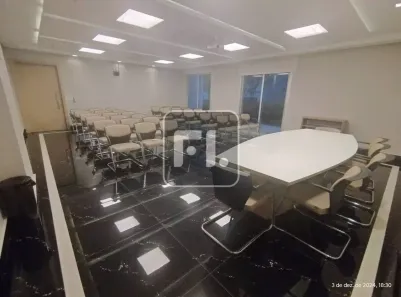 Sala Comercial para alugar, 140m² no Santa Cecília, São Paulo