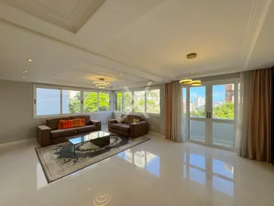 Apartamento com 3 Quartos para alugar, 132m² no Petrópolis, Porto Alegre