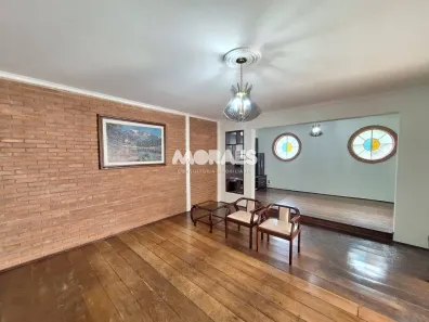 Casa com 3 Quartos à venda, 212m² no Vila Guedes de Azevedo, Bauru