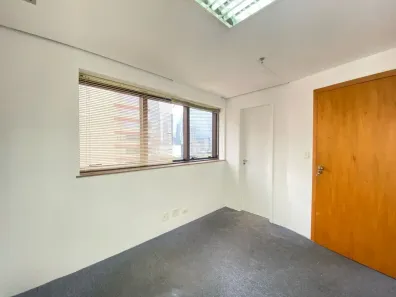 Sala Comercial para alugar, 80m² no Vila Olímpia, São Paulo