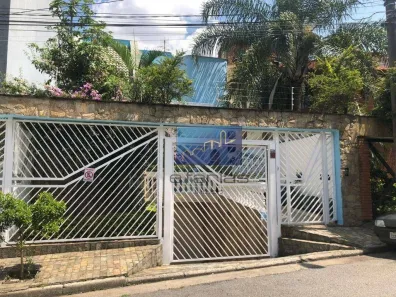 Sobrado com 4 Quartos à venda, 300m² no Jardim Textil, São Paulo