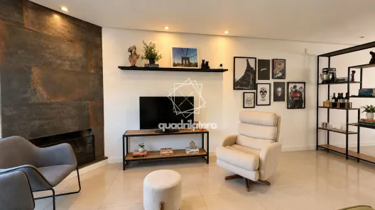 Sobrado com 3 Quartos à venda, 106m² no Laranjal, Pelotas