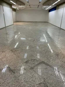 Ponto Comercial para alugar, 1000m² no Jardim Estrela, Mauá