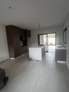 Casa de Condomínio com 4 Quartos à venda, 208m² no Villas do Jaguari, Santana de Parnaíba