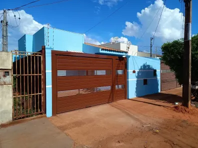 Casa com 2 Quartos para alugar, 65m² no Residencial Oliveira, Campo Grande