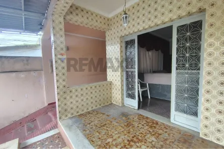 Casa com 2 Quartos à venda, 100m² no Marechal Hermes, Rio de Janeiro