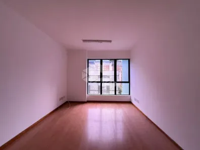 Ponto Comercial para alugar, 35m² no Menino Deus, Porto Alegre