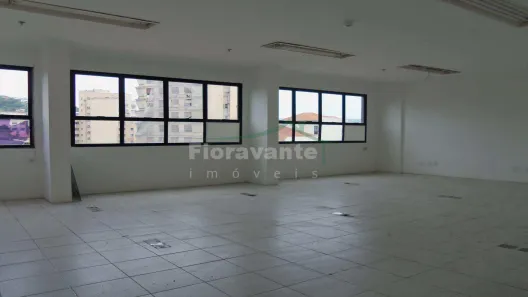 Sala Comercial à venda, 80m² no Centro, Santos