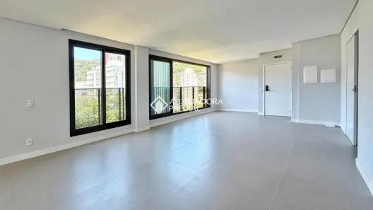 Apartamento com 3 Quartos à venda, 114m² no Centro, Florianópolis