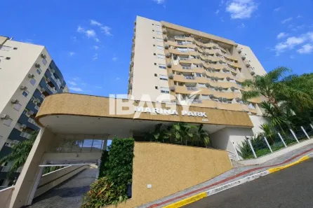 Apartamento com 2 Quartos para alugar, 75m² no Itacorubi, Florianópolis