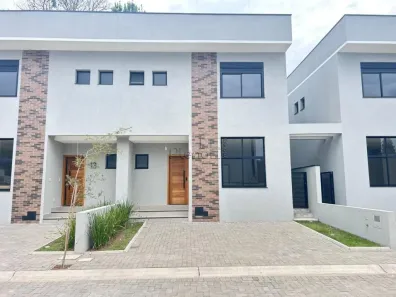 Casa de Condomínio com 3 Quartos para alugar, 138m² no Lenheiro, Valinhos