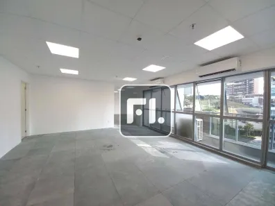 Sala Comercial para alugar, 107m² no Dezoito do Forte Empresarial/Alphaville., Barueri