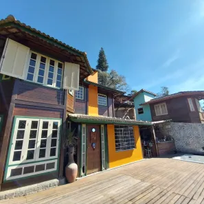 Casa com 3 Quartos à venda, 650m² no Bonsucesso, Petrópolis