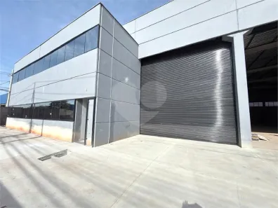 Galpão/Depósito/Armazém para alugar, 1701m² no Loteamento Distrito Industrial Uninorte, Piracicaba