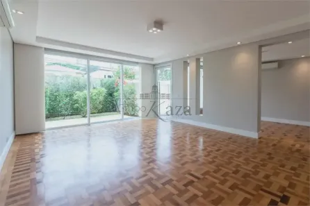 Casa com 4 Quartos à venda, 500m² no Jardim Paulista, São Paulo