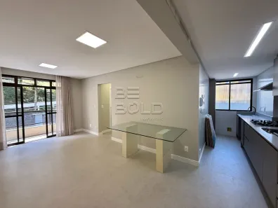 Apartamento com 2 Quartos à venda, 64m² no Coqueiros, Florianópolis
