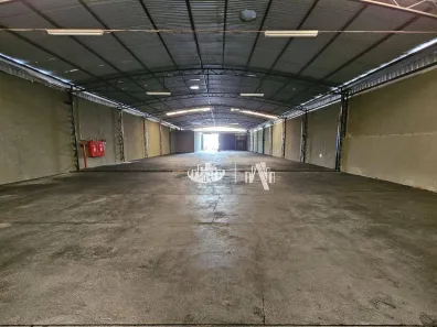 Galpão/Depósito/Armazém para alugar, 1000m² no Bandeirantes, Londrina