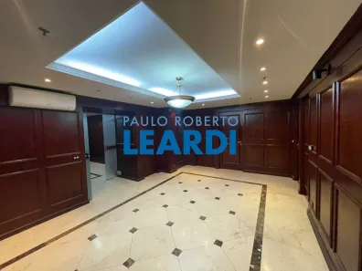 Sala Comercial à venda, 200m² no Santa Cecília, São Paulo