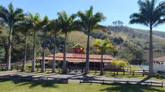 Fazenda/Sítio com 3 Quartos à venda, 150m² no Registro, Taubaté