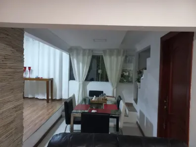 Sobrado com 5 Quartos à venda, 131m² no Jardim Guarau, São Paulo