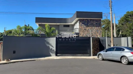 Casa com 5 Quartos à venda, 306m² no Jardim Botânico, Araraquara