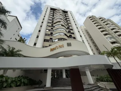 Apartamento com 3 Quartos à venda, 124m² no Centro, Florianópolis