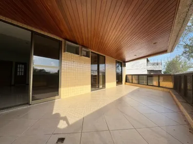 Apartamento com 3 Quartos para alugar, 111m² no Recreio dos Bandeirantes, Rio de Janeiro