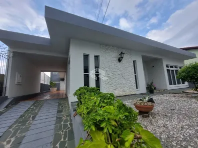 Casa com 4 Quartos à venda, 316m² no Jardim Atlântico, Florianópolis