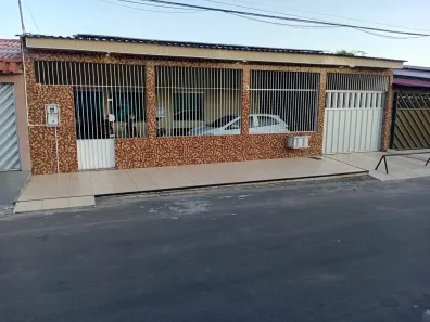 Casa com 3 Quartos à venda, 120m² no Ponta Negra, Manaus