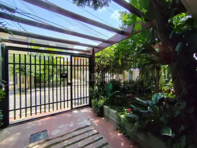 Casa de Condomínio com 3 Quartos à venda, 200m² no Indianópolis, São Paulo