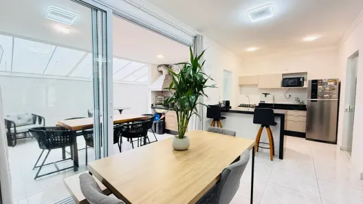 Sobrado com 3 Quartos à venda, 157m² no Jardim Pagliato, Sorocaba