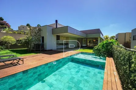 Casa de Condomínio com 3 Quartos à venda, 332m² no Granja Viana, Carapicuíba