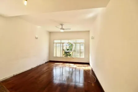 Casa com 3 Quartos à venda, 200m² no Jardim Petrópolis, São Paulo