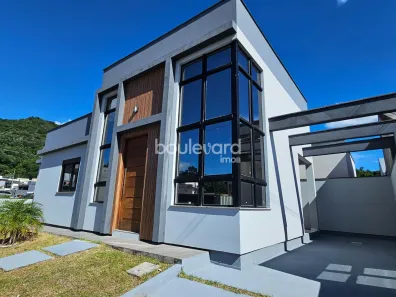 Casa com 3 Quartos à venda, 80m² no Bela Vista, Palhoça