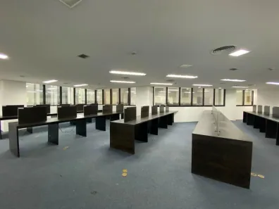 Sala Comercial à venda, 254m² no Cidade Monções, São Paulo