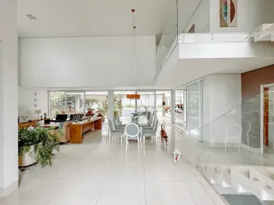 Sobrado com 5 Quartos à venda, 556m² no Alphaville Flamboyant Residencial Araguaia, Goiânia