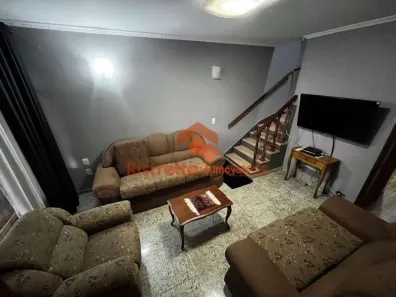 Sobrado com 3 Quartos à venda, 167m² no Presidente Altino, Osasco