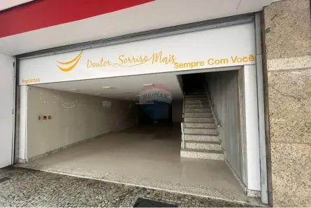 Ponto Comercial para alugar, 450m² no Centro, Juiz de Fora