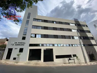 Apartamento com 2 Quartos para alugar, 70m² no Centro, Montes Claros