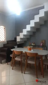 Casa com 4 Quartos para alugar, 210m² no Parque das Paineiras, São Paulo