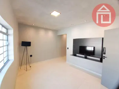 Casa com 2 Quartos à venda, 130m² no Jardim Santa Rita de Cássia, Bragança Paulista