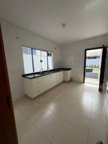Casa de Condomínio com 4 Quartos para alugar, 190m² no Jardim Imperial, Cuiabá